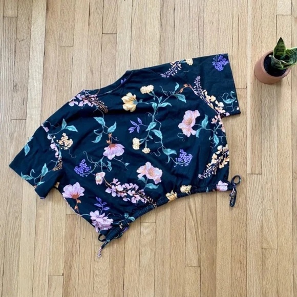 H&M Floral "Endless Dreams" Drawstring Cropped T-Shirt – Girls Size 12/14 - Picture 7 of 7